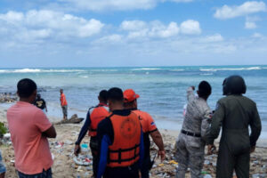 Continúan búsqueda de tres personas desaparecidas en playa de Puerto Plata