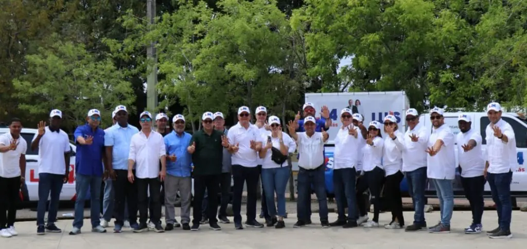 Taveras lanza movimiento F x 4+ en apoyo reelección presidente Abinader
