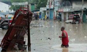 Derrumbe de tierra deja al menos 10 muertos en el norte de Haití