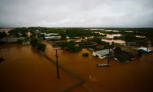 Suben a 40 los muertos por las inundaciones en el sur de Brasil