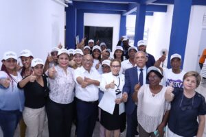 Equipo político de Abril Peña anuncia su apoyo a Alfredo Pacheco