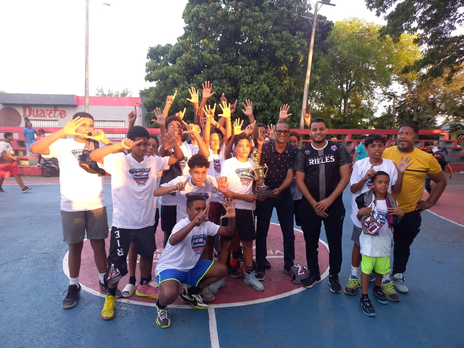 Guerreros de los Rieles nuevo campeón basket U14 provincial copa