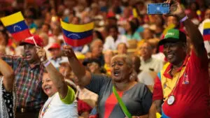 PAGO para ADULTOS MAYORES en Venezuela con AUMENTOS en junio