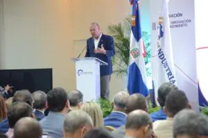 Alcalde Ulises Rodríguez respalda el premio al Emprendedor Manufacturero