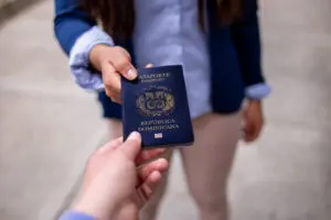 Viajeros dominicanos: verifica cuándo se emitirá el pasaporte biométrico