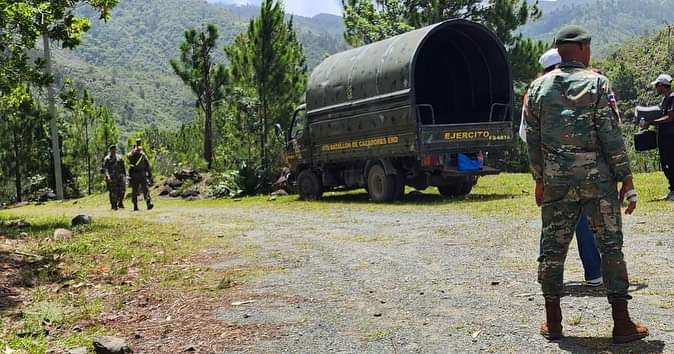 Intensifican búsqueda de senderista desaparecida en Constanza