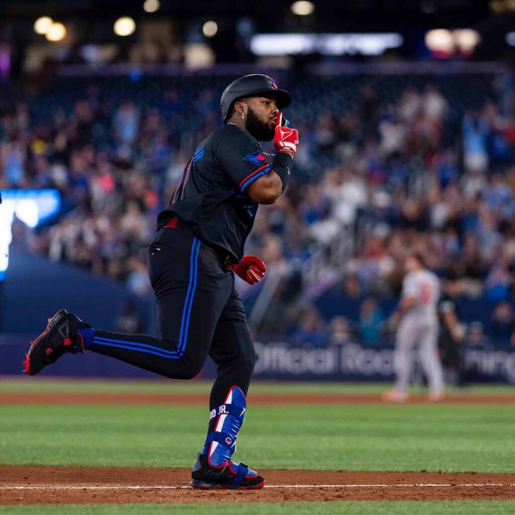 Vladimir Guerrero Jr. flirts with the cycle and equals these records