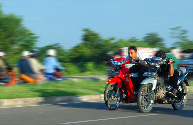 DIGESETT arrests several students who were participating in clandestine races in Higüey