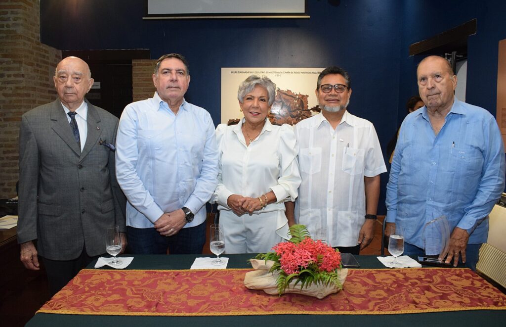 Board of Directors of the Friends of the Museum of the Royal Houses Foundation sworn in