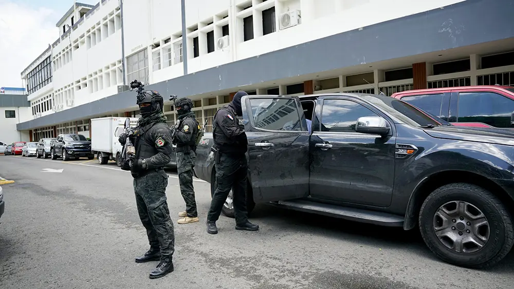 Las autoridades capturan a fugitivo - Periódico elCaribe