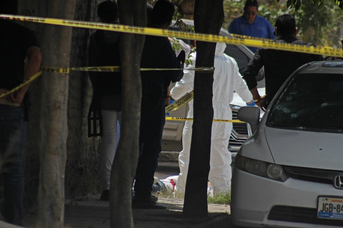 Hombre mata esposa e hijo de tres años en sector de Santiago