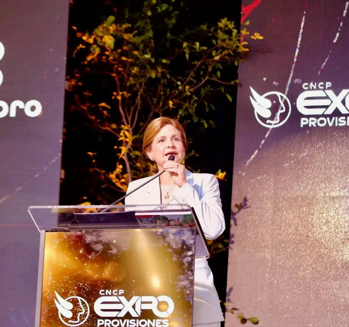 CNCP reconoce liderazgo y ética de la vicepresidenta Peña