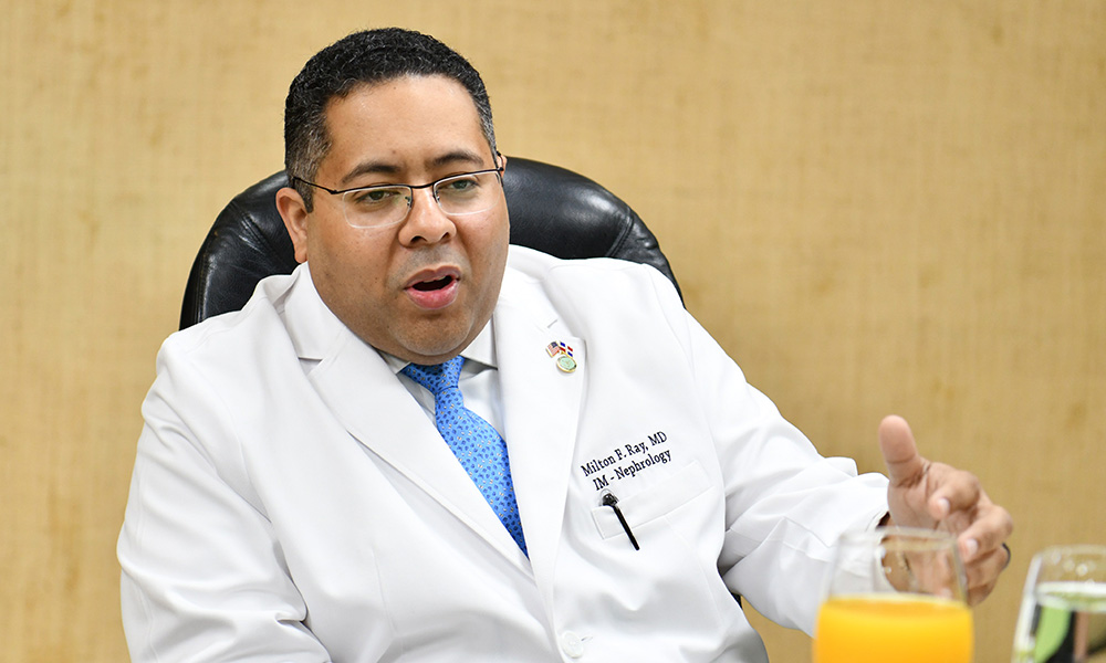 El especialista en nefrología y medicina interna, Milton Ray Capriles. 