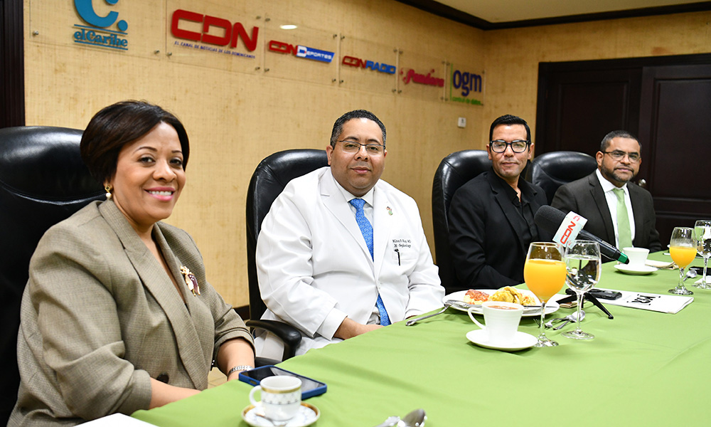 Alba Nely Familia, Milton Ray Capriles, Andrés Tovar y Héctor Marte.
