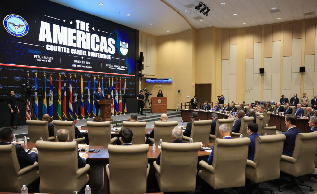 La conferencia se celebra para abordar el narcoterrorismo con líderes regionales de defensa y seguridad del Caribe, Centroamérica y Sudamérica.