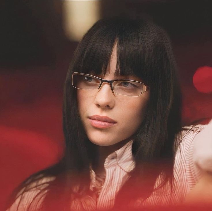 Billie Eilish bayonetta glasses