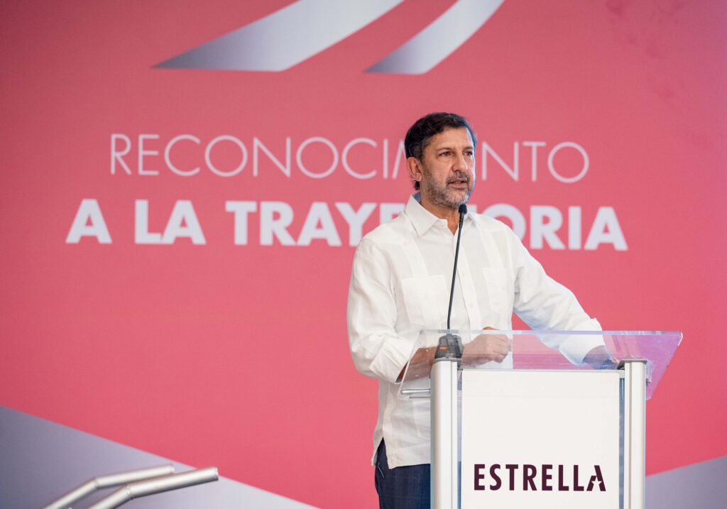 Manuel Estrella 