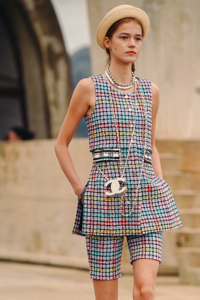 CHANEL