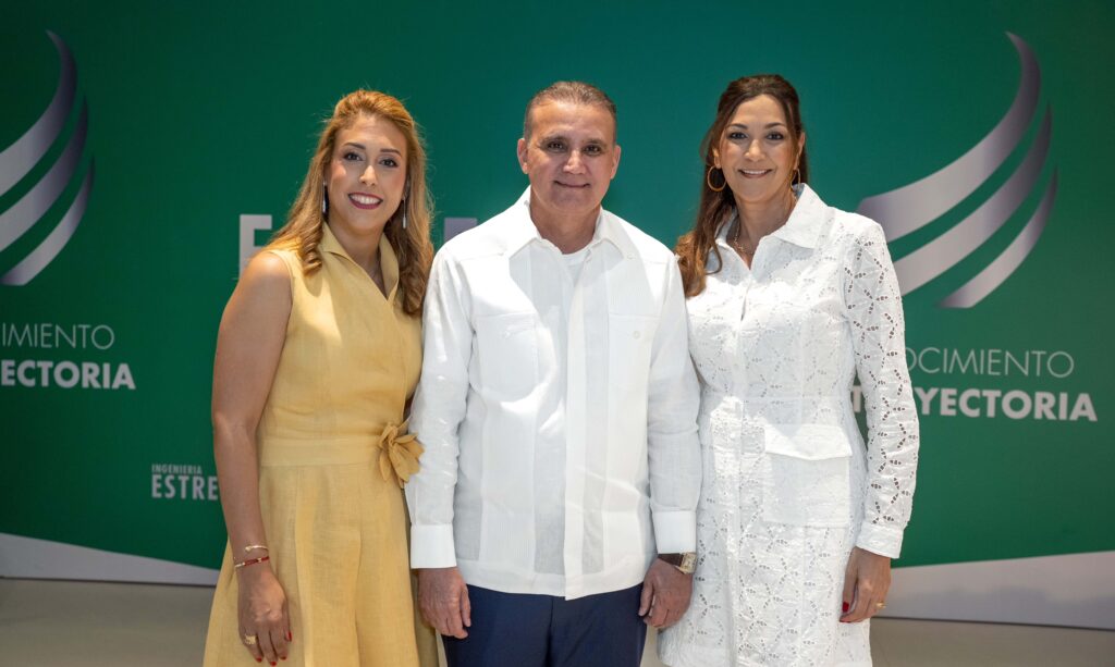 Esther Gómez, Giuseppe Maniscalco y Rita González