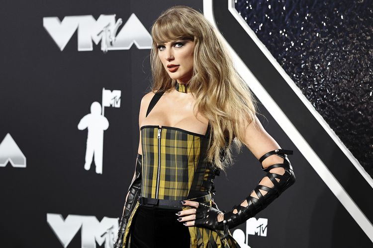 MTV Video Music Awards  Taylor Swift