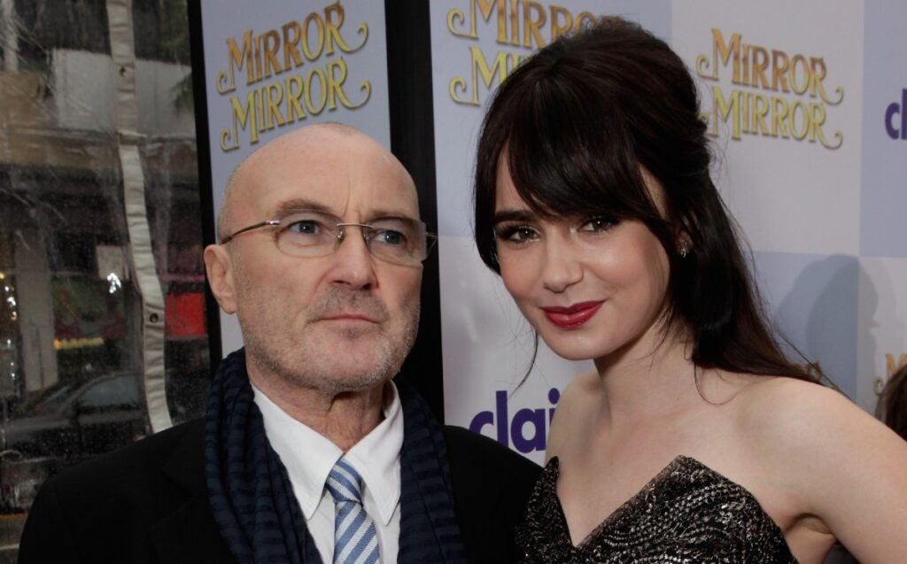 Lily y Phil Collins