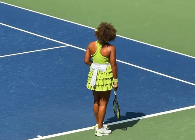 Naomi Osaka lazos