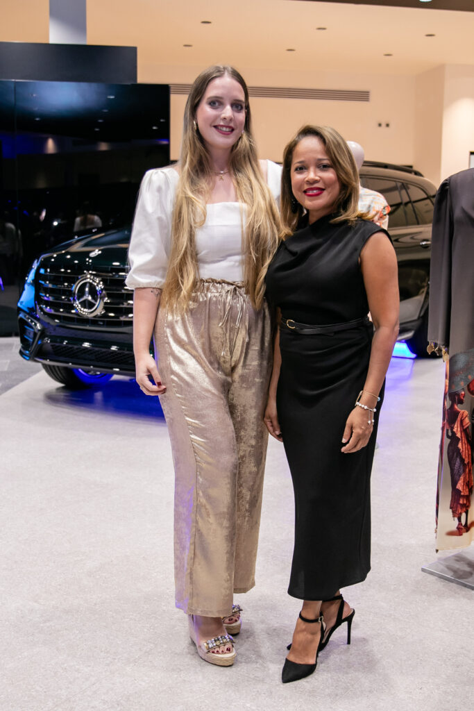 Fashion & Travel Escapade