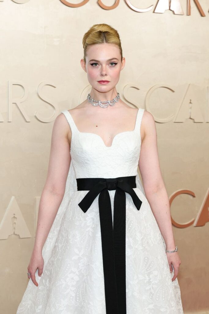 Elle Fanning Premios Oscar 2025