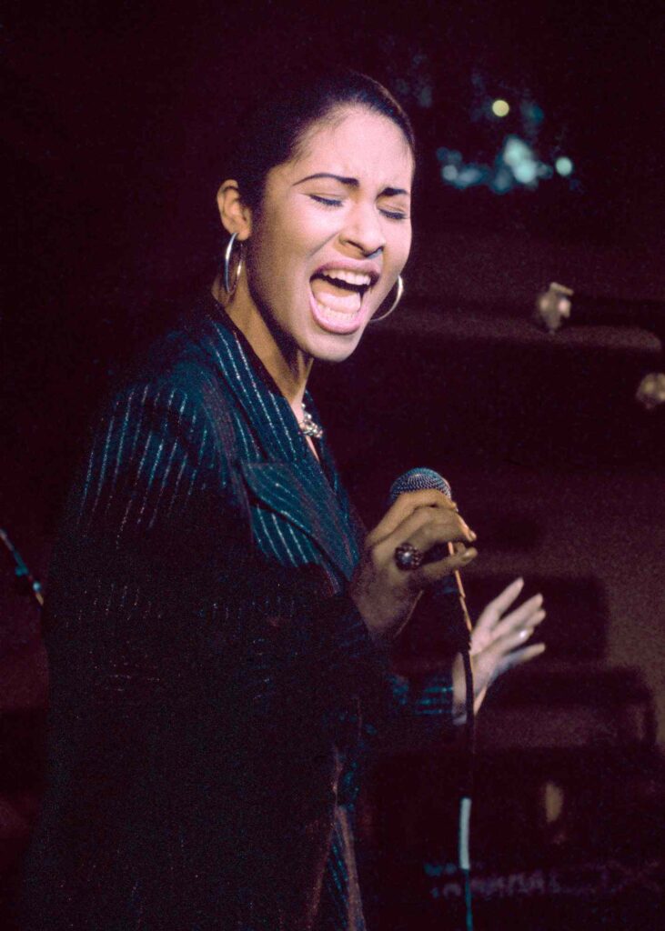 Selena Quintanilla mejores looks
