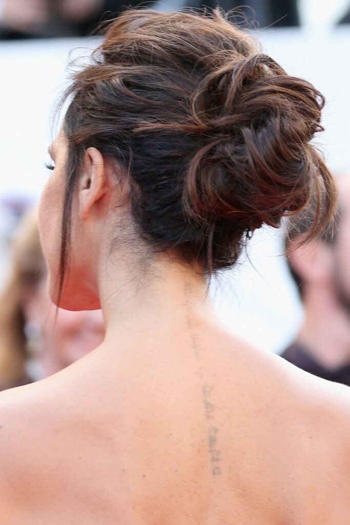 Moños