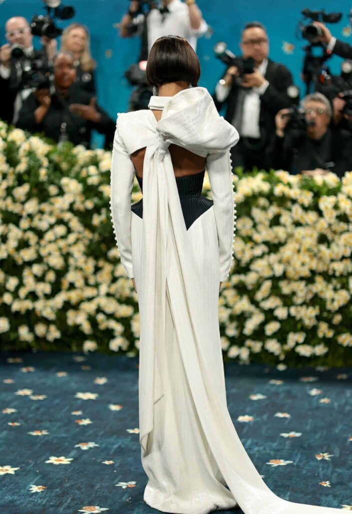 Zoe Saldaña met gala 2025