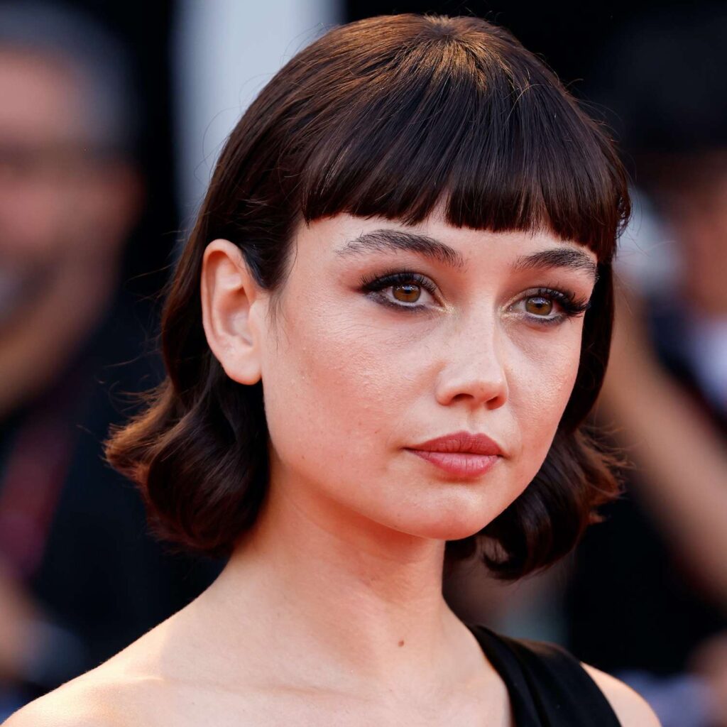 Baby bangs