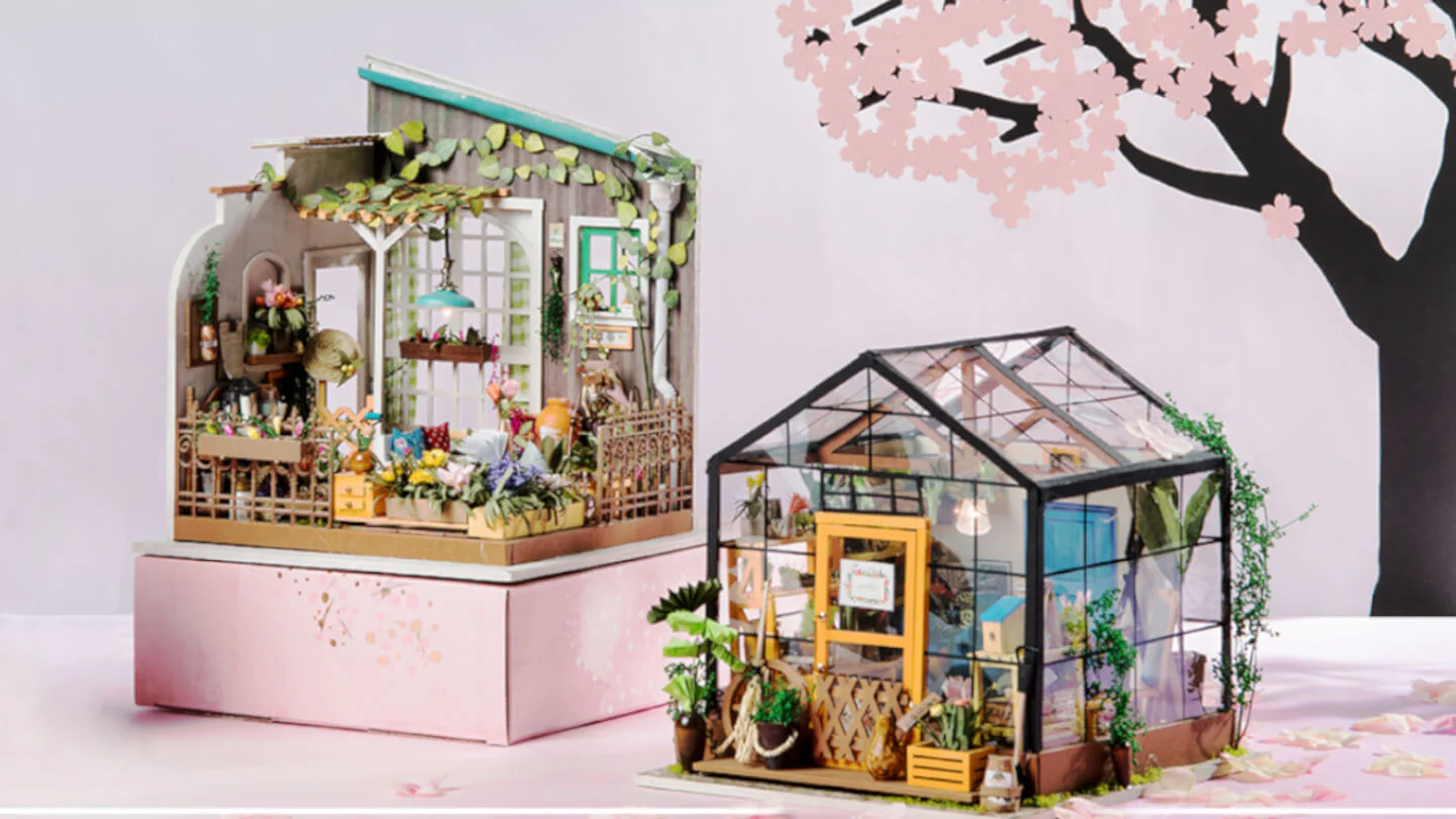 Miniature Crafts