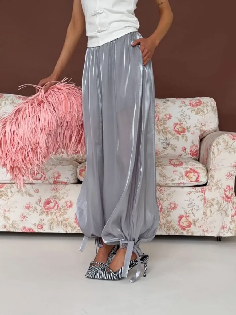 Pantalones traslúcidos 
